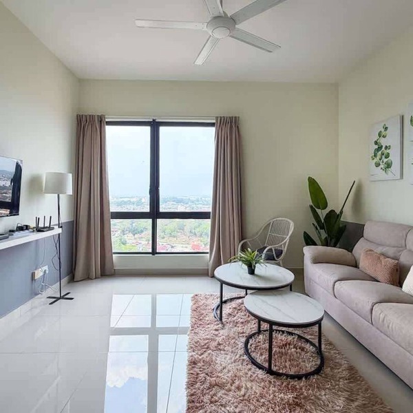 Spacious 2BR Stay, 5 Mins from Jonker St