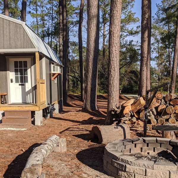 The Sanderling Tiny Cabin Water Access/Private Shared dock