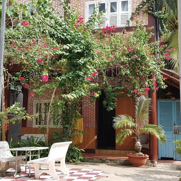 Tien Yoga House