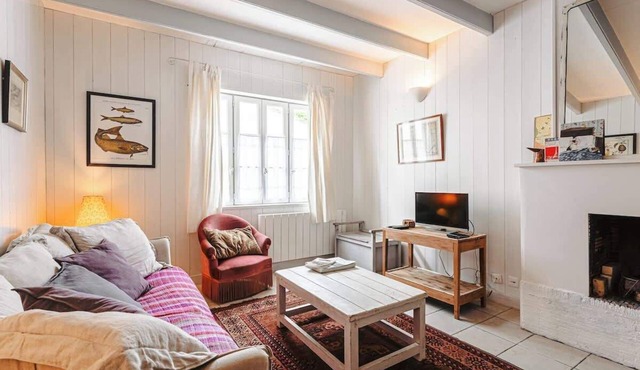Charming fishermans cottage in Ars en Re