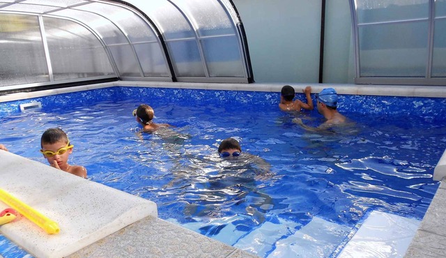Holiday apartment with pool in city center