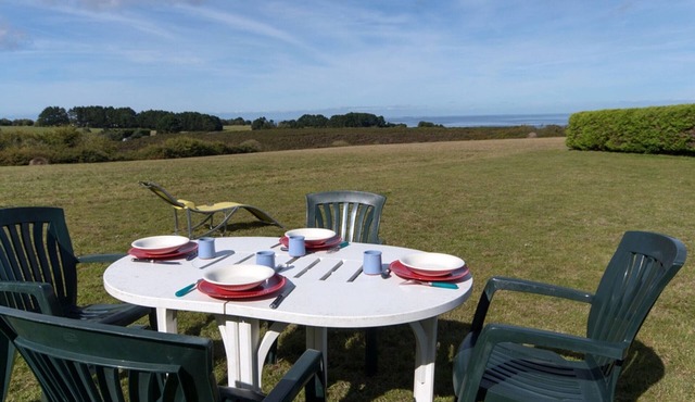 Quiet house near Grands Sables beach, pets allowed