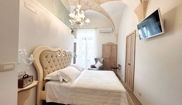 Rossini Guest House