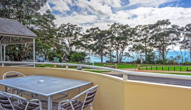 Simply The Best by Book Jervis Bay - Couples Getaway in Huskisson
