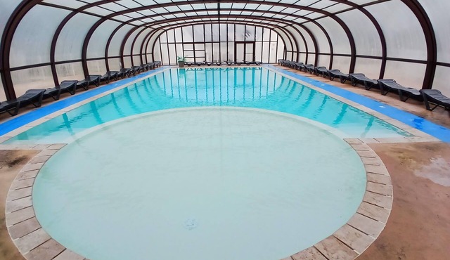 Vacation home, swimming pool, garden