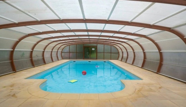 ZEcamping 2 étoiles piscine couverte animaux acceptés locatif clim