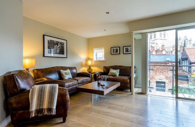 10 Stonegate Court - sleeps 4 guests in 2 bedrooms