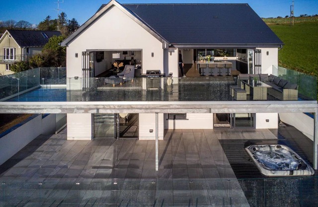 232 m² House ∙ 5 bedrooms ∙ 12 guests