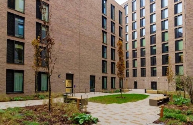 Beautiful Room For STUDENTS only near the city centre