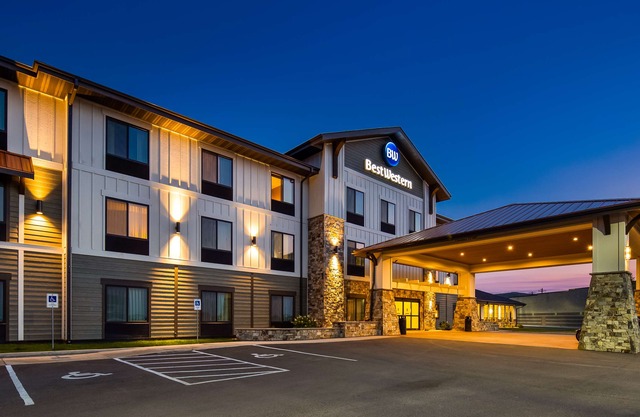 Best Western Shelby Inn & Suites
