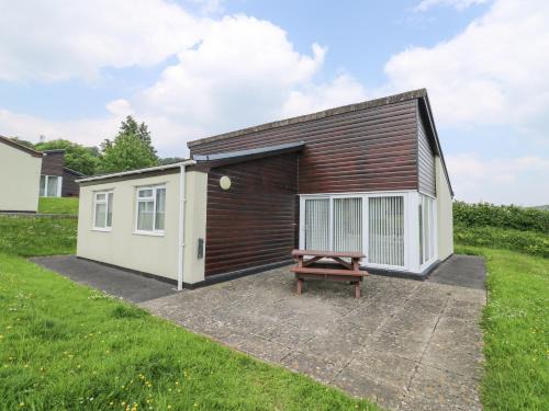 Harcombe Bungalow 