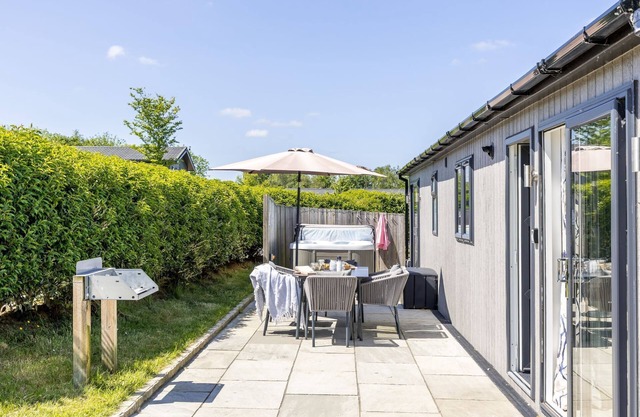 Lodge Lodges 