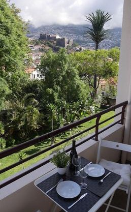 Jasmineiro Palms Palace Apartment