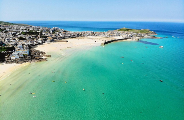 St Ives 