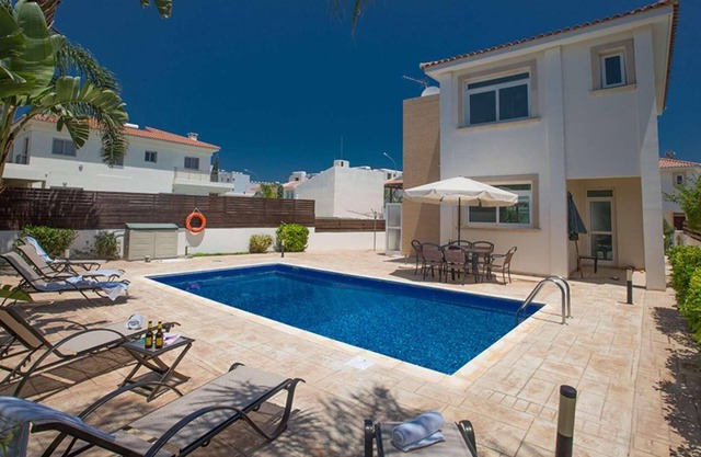 Lovely villa perfect for families, great location