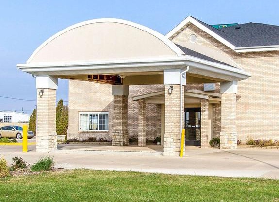 Quality Inn Pontiac
