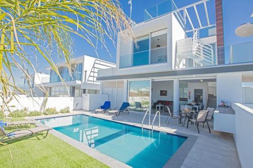 Villa Olive Silver, Brand New, Contemporary 2Bdr Protaras Villa With Private Pool