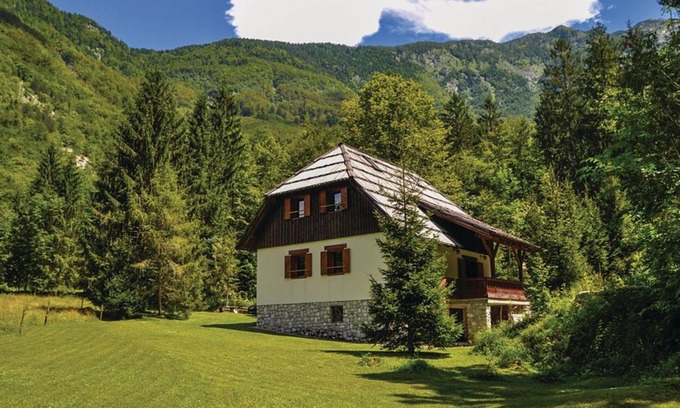 Bovec Ski Chalet | 115 m² Chalet ∙ 4 bedrooms ∙ 12 guests
