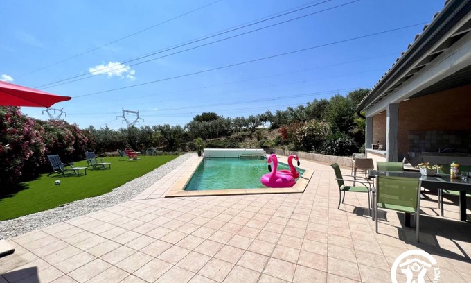 La Redorte House | 120 m² Gîte ∙ 3 bedrooms ∙ 7 guests
