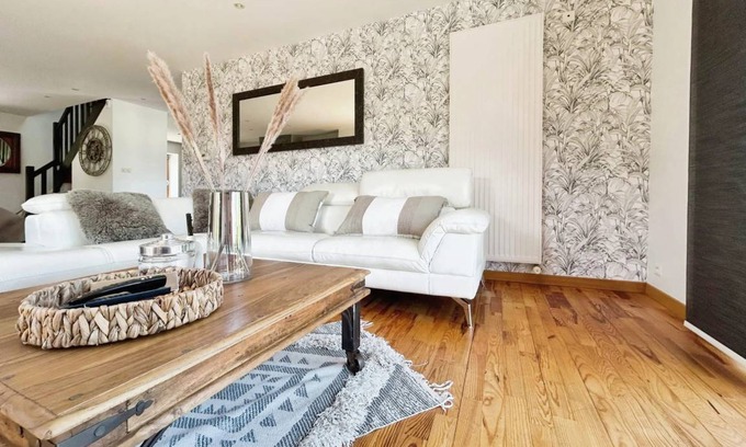 Saint-Evarzec House | 120 m² House ∙ 3 bedrooms ∙ 5 guests