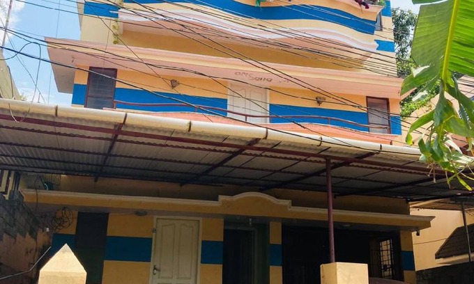 Kazhakuttam Apartment | 130 m² Apartment ∙ 3 bedrooms ∙ 8 guests