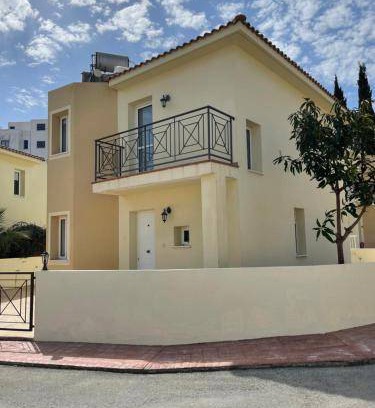 Pernera Resort | 150 m² Resort ∙ 3 bedrooms ∙ 8 guests