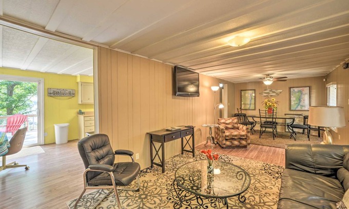 Gilbertsville House | 176 m² House ∙ 3 bedrooms ∙ 6 guests