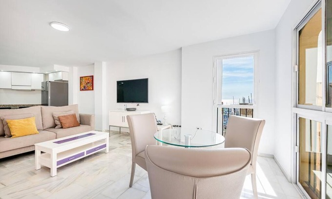 Puerto Banus Apartment | 2 bedroom apartment in Puerto Banus