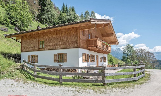 Leogang House | 200 m² House ∙ 5 bedrooms ∙ 14 guests
