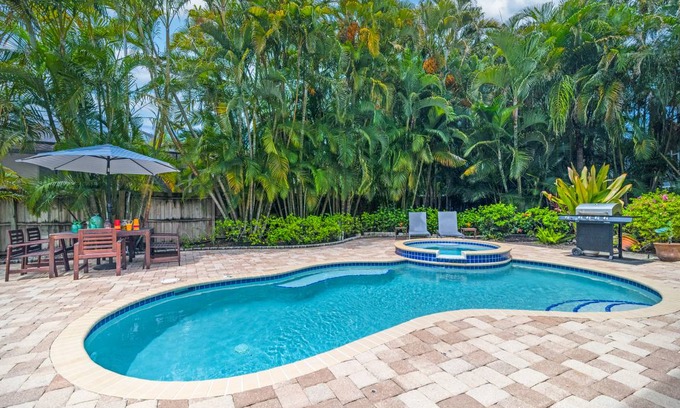 Bay Isle House | 210 m² House ∙ 4 bedrooms ∙ 10 guests