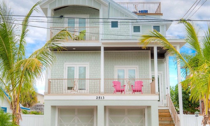 Bradenton Beach House | 223 m² House ∙ 5 bedrooms ∙ 12 guests