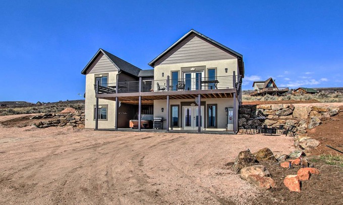 Sweetwater House | 399 m² House ∙ 5 bedrooms ∙ 23 guests