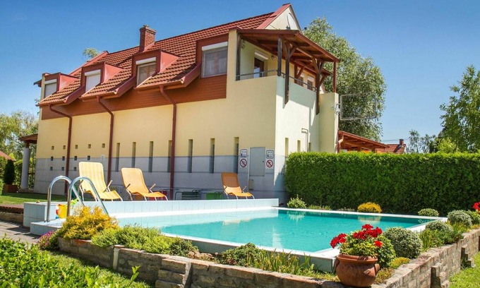 Balatonmariafurdo Apartment | 45 m² Apartment ∙ 1 bedroom ∙ 4 guests