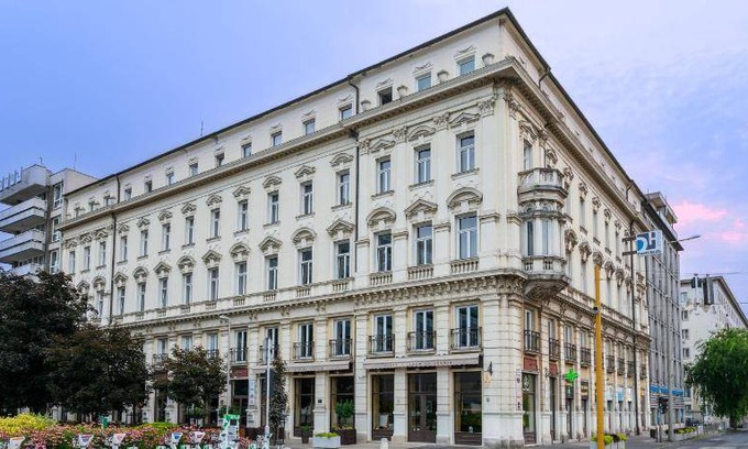 Gyor Hotel | 60 m² Hotel ∙ 127 guests
