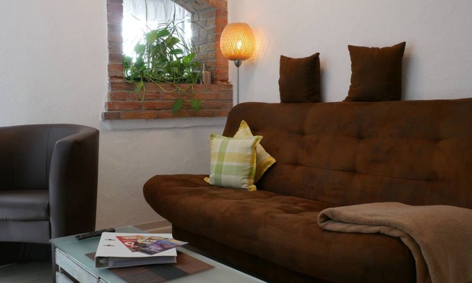 Hohenhaslach Apartment | 66 m² Apartment ∙ 2 bedrooms ∙ 4 guests
