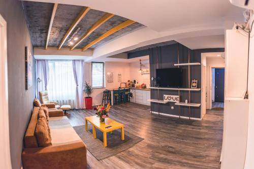 Craiova Apartment | 70 m² Serviced apartment ∙ 2 bedrooms ∙ 4 guests