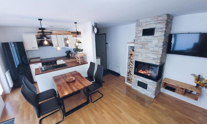 Mojstrana Apartment | Apartma M&J