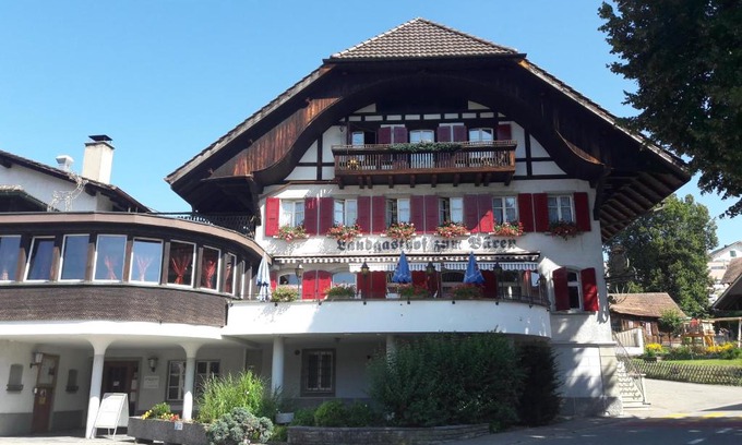 Neuenegg House | Bären Bern-Neuenegg Self-Check-In