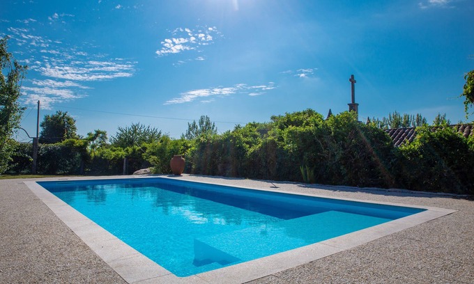 Pevidem House | Casa de Carido - Family Holiday House w private swimming pool