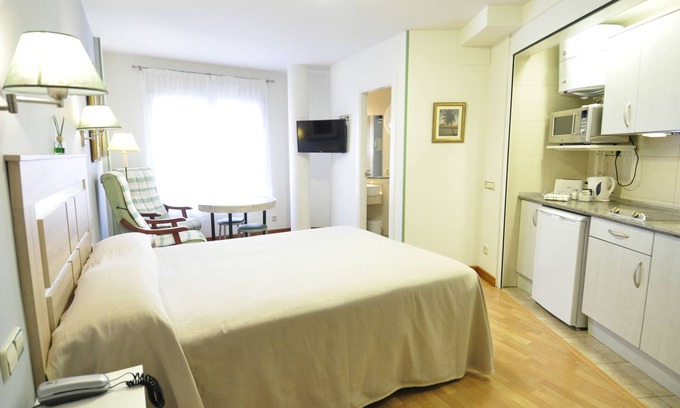 Segovia Apartment | Hotel Apartamentos Aralso