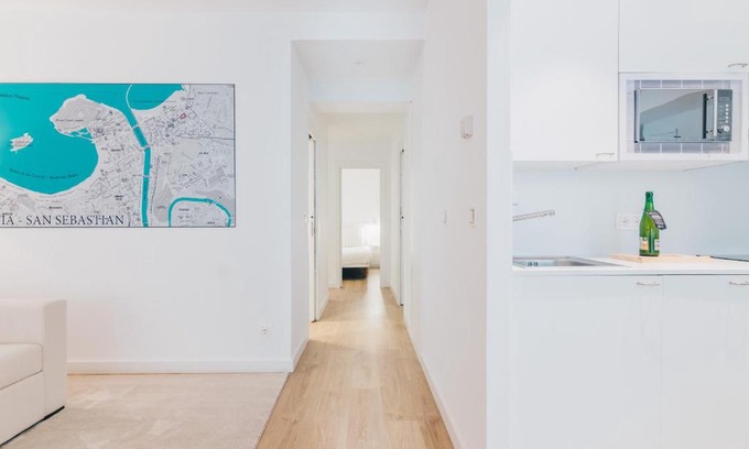 Gros Apartment | Malibu by People Rentals