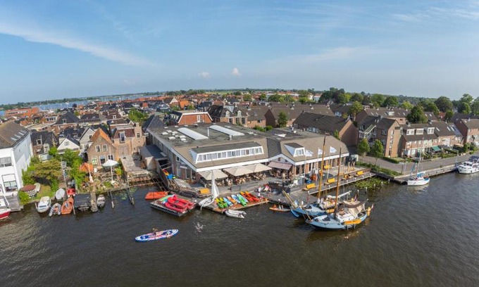 Grou Hostel | Oer't Hout