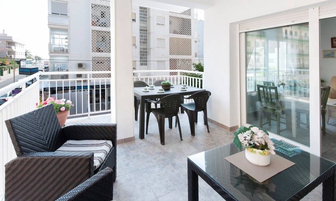 Grao de Gandia Apartment | Oreneta