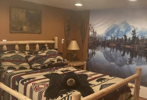 Oconomowoc Resort | Private room ∙ 2 guests