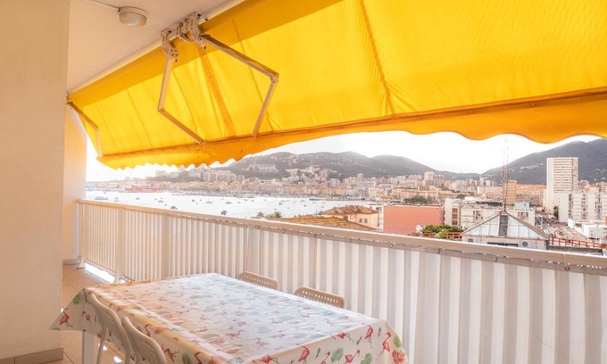 Ajaccio Apartment | T3 superbe VUE MER Centre Terrasse Parking Privé