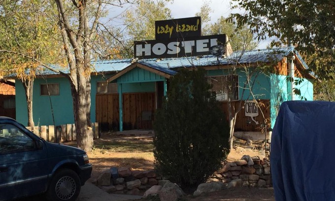 Moab Hostel | The Lazy Lizard Hostel