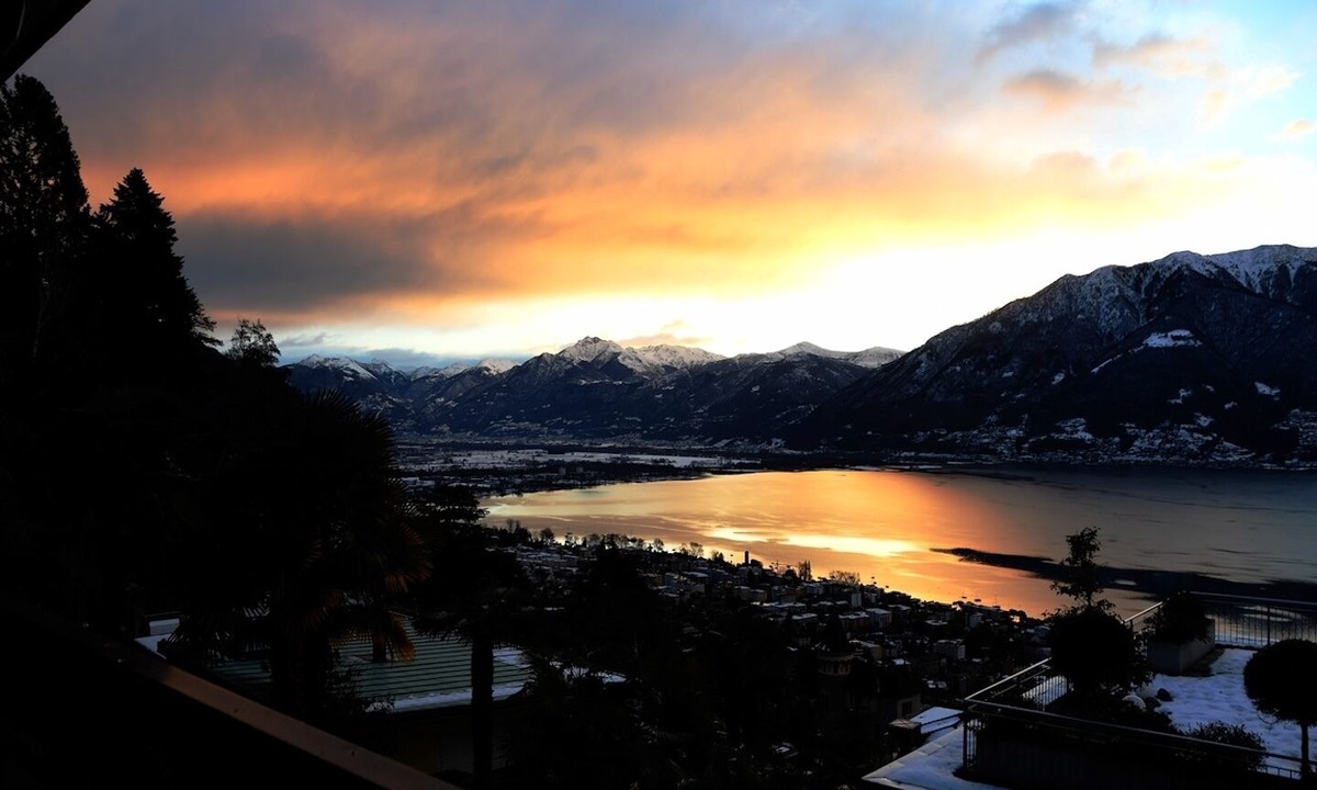 Orselina Apartment | Large apartment on the 1st floor for 1-2 persons.