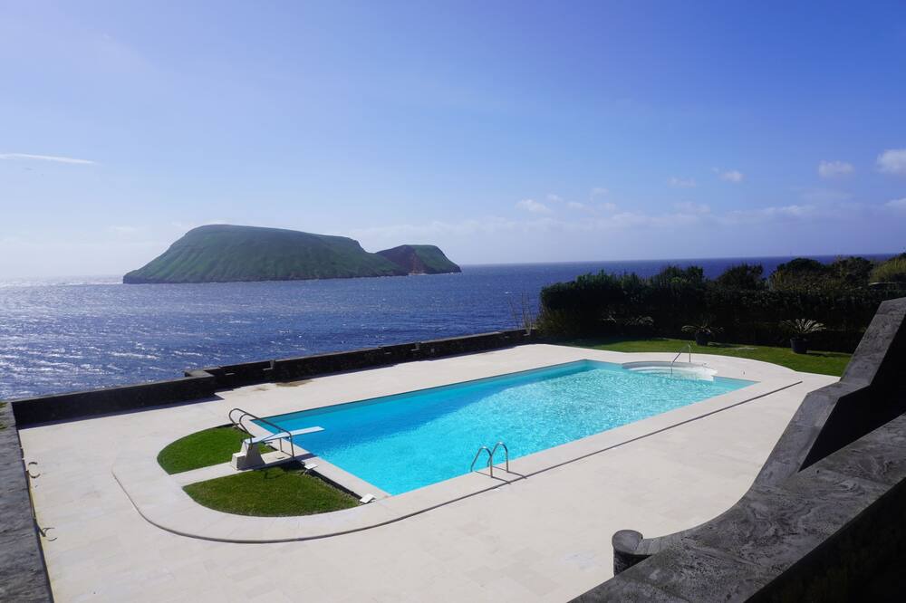 Porto Judeu House | Enormous pool and 180 degree ocean view home for 12