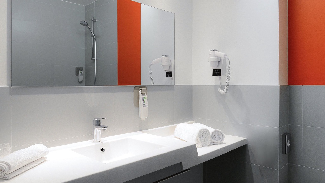 Photo of Bathroom in Port of Caen