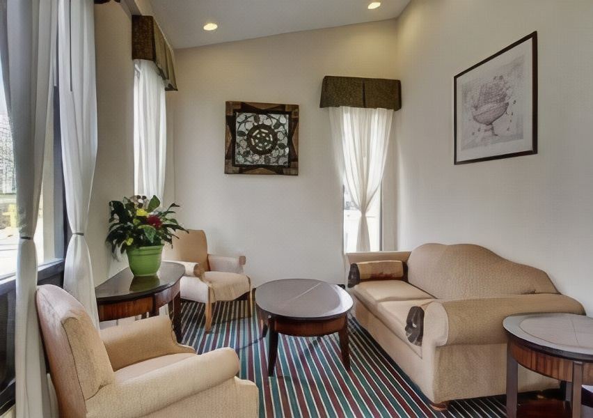 Photo of Livingroom in Bloomington